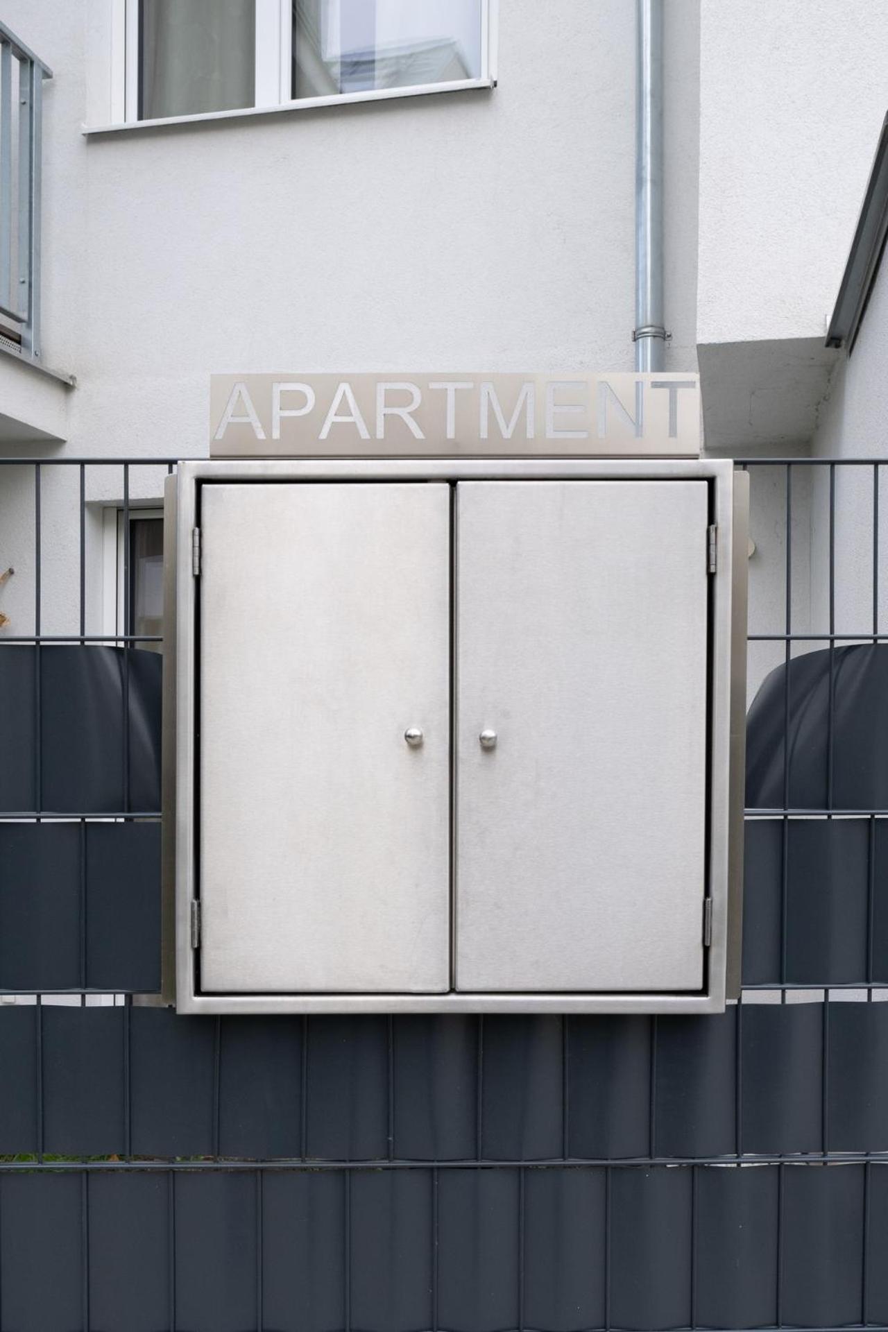 Modern Apartment W/ Cozy Balcony Near City Center Wien Eksteriør bilde